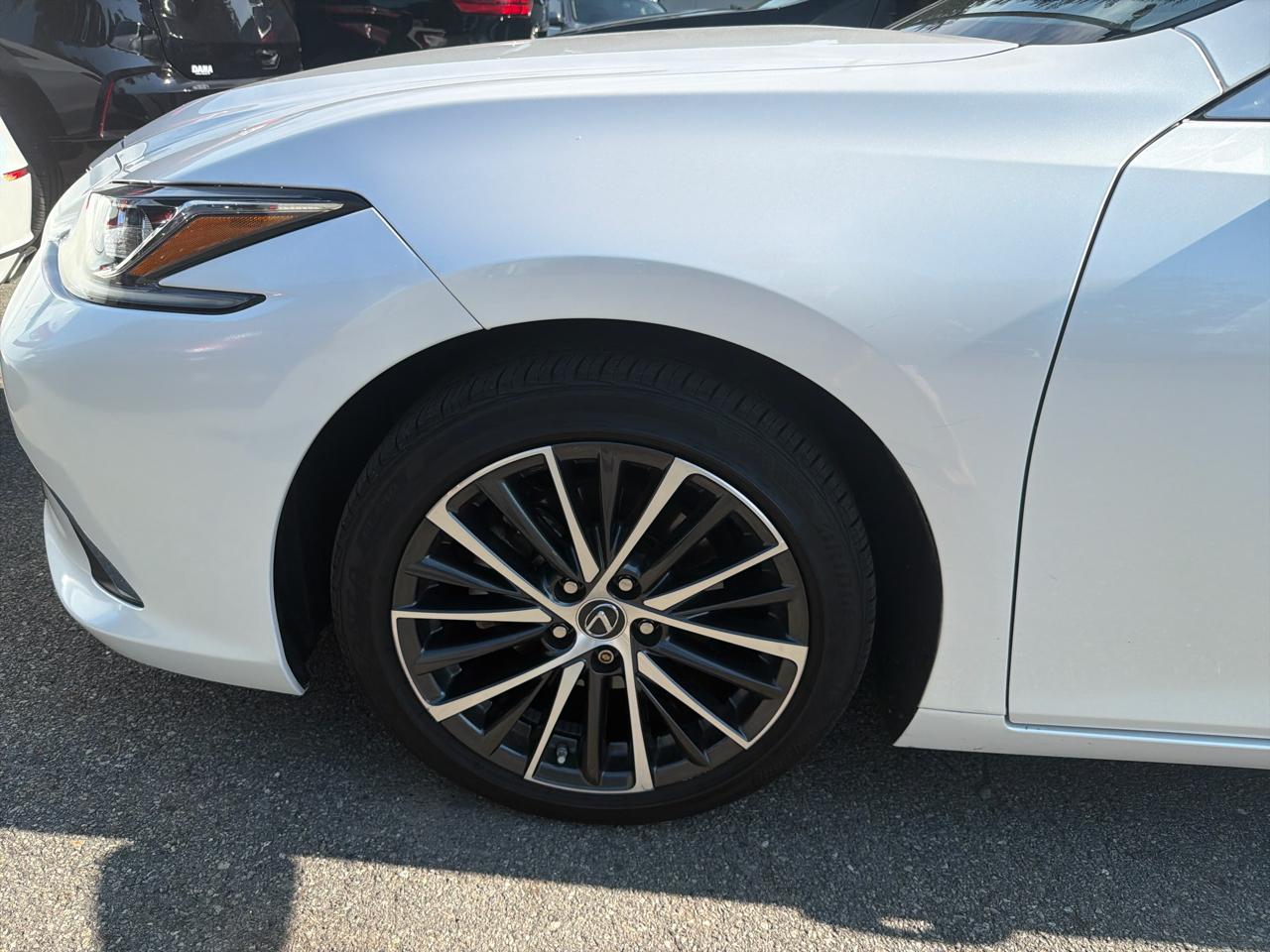 Lexus ES ES 250 AWD 2023
