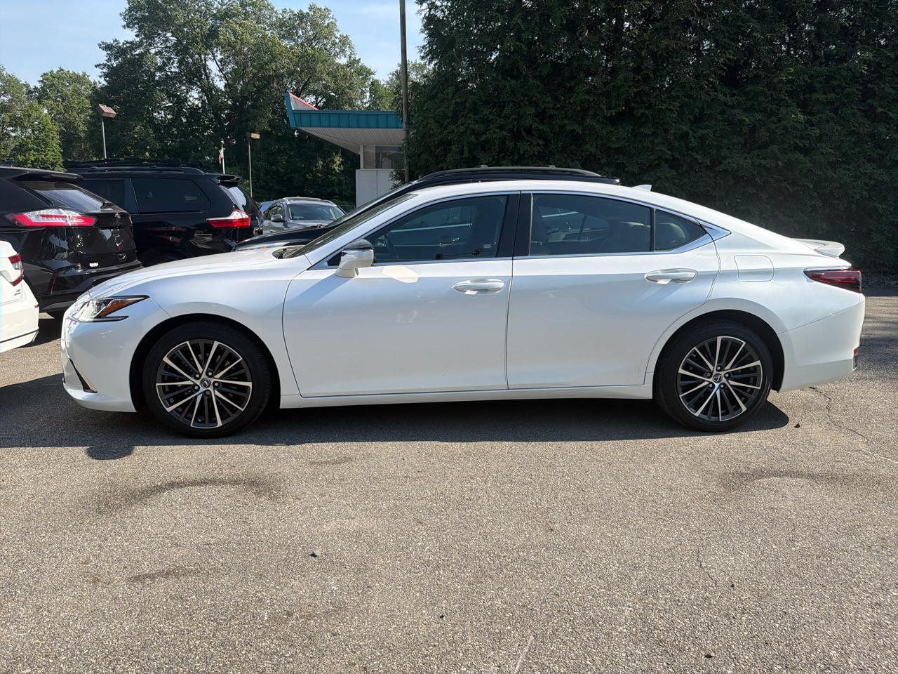 Lexus ES ES 250 AWD 2023