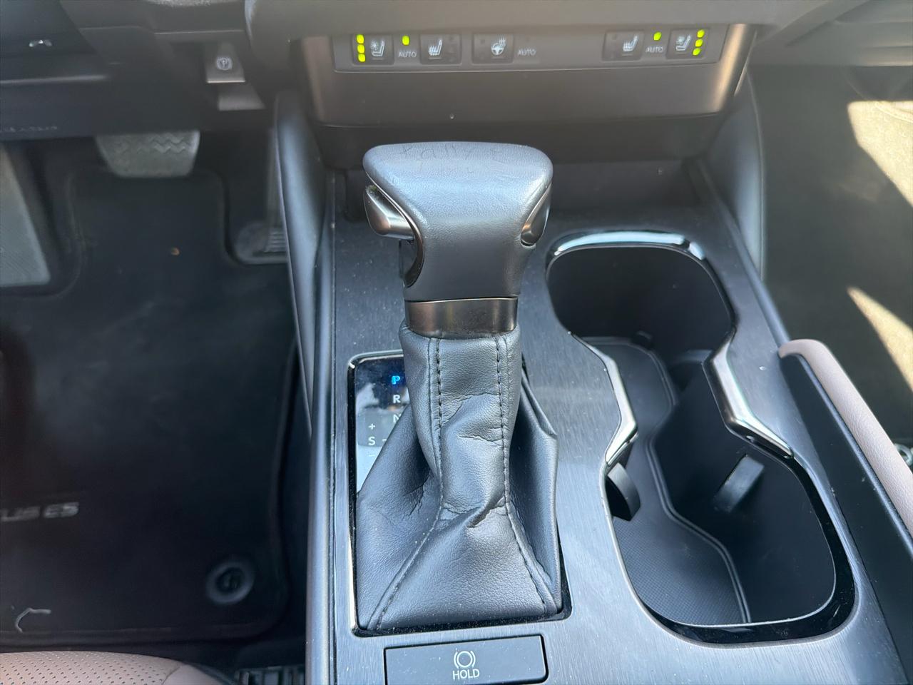 Lexus ES ES 250 AWD 2023