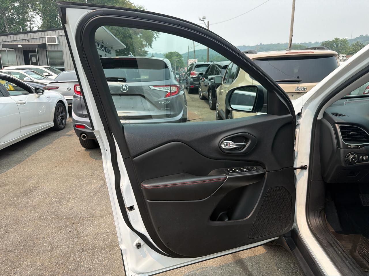 Jeep Cherokee Trailhawk 4x4 2019