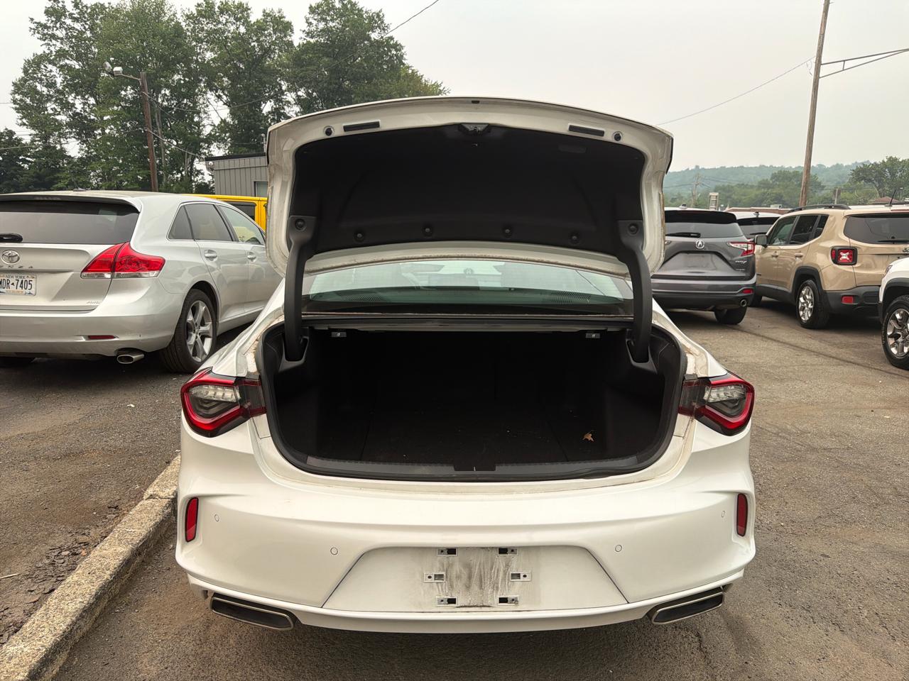 Acura TLX FWD w/Technology Package 2023