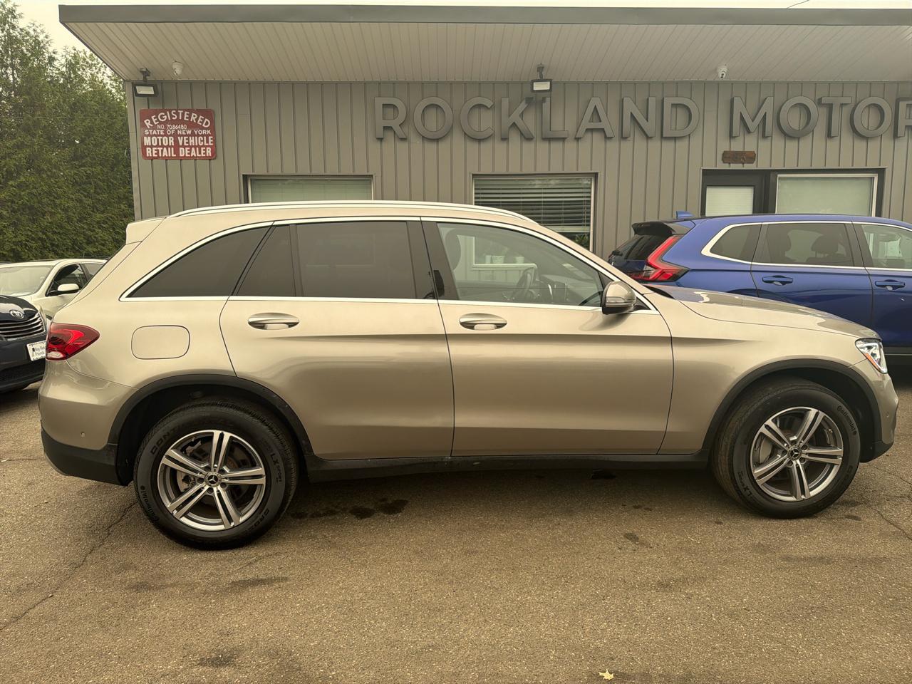 Mercedes-Benz GLC GLC 300 4MATIC SUV 2022