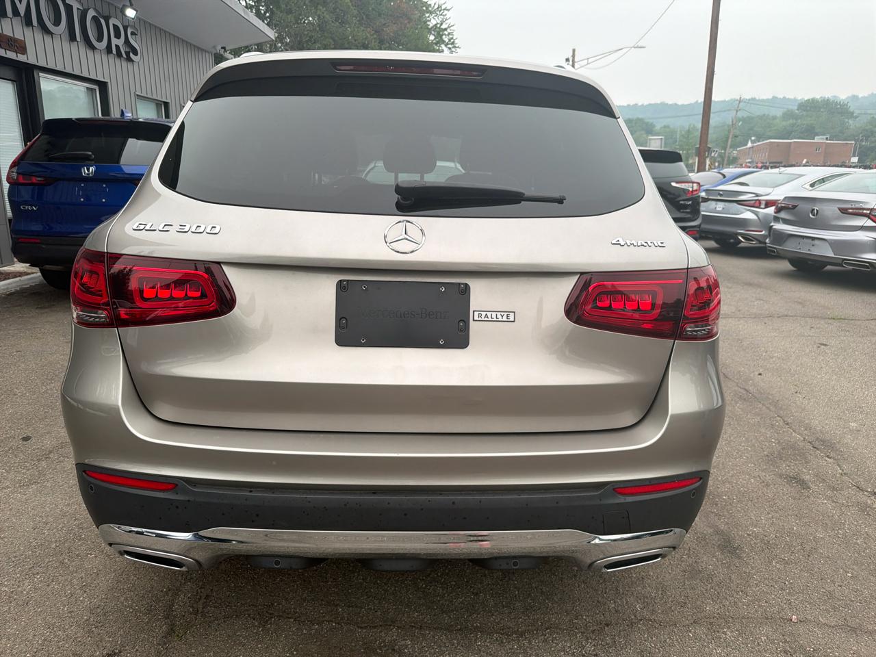 Mercedes-Benz GLC GLC 300 4MATIC SUV 2022
