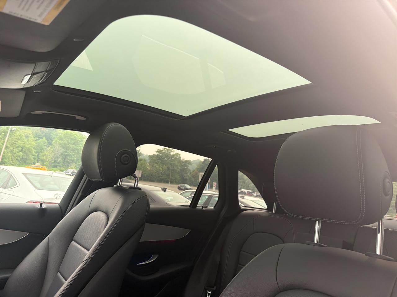 Mercedes-Benz GLC GLC 300 4MATIC SUV 2022