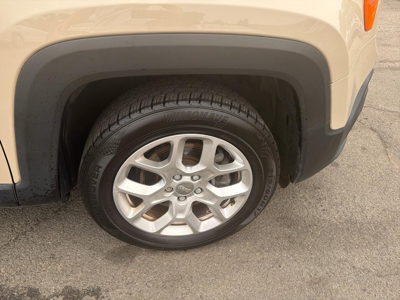 Jeep Renegade FWD 4dr Latitude 2016