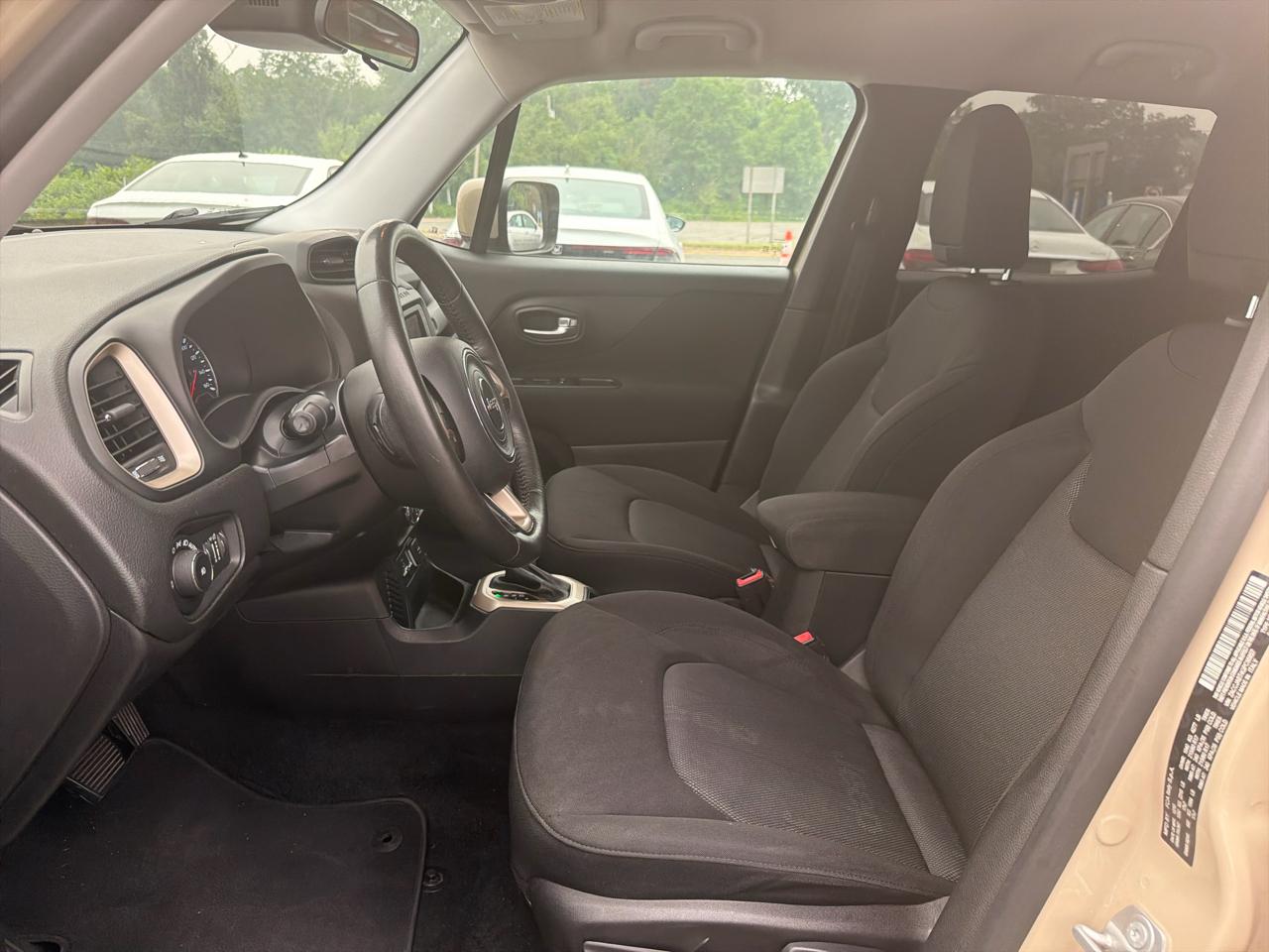 Jeep Renegade FWD 4dr Latitude 2016