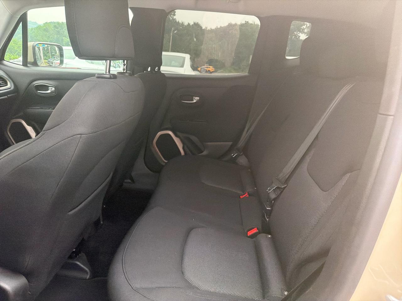 Jeep Renegade FWD 4dr Latitude 2016