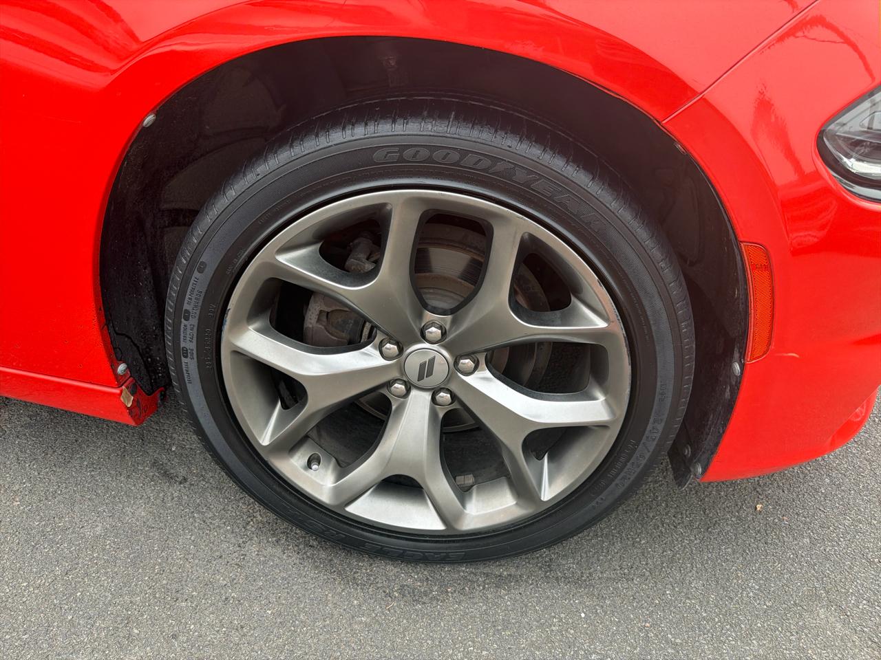 Dodge Charger SXT RWD 2017