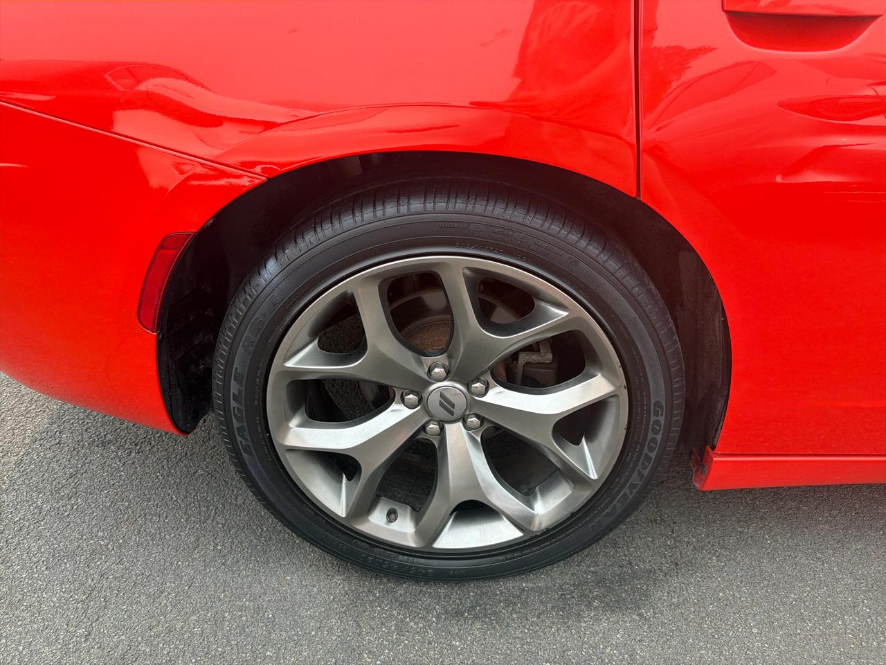 Dodge Charger SXT RWD 2017