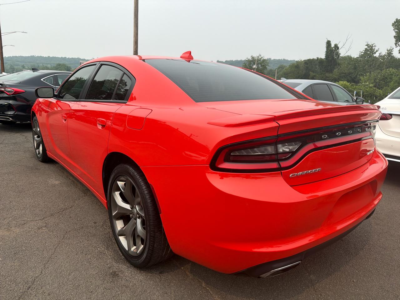 Dodge Charger SXT RWD 2017