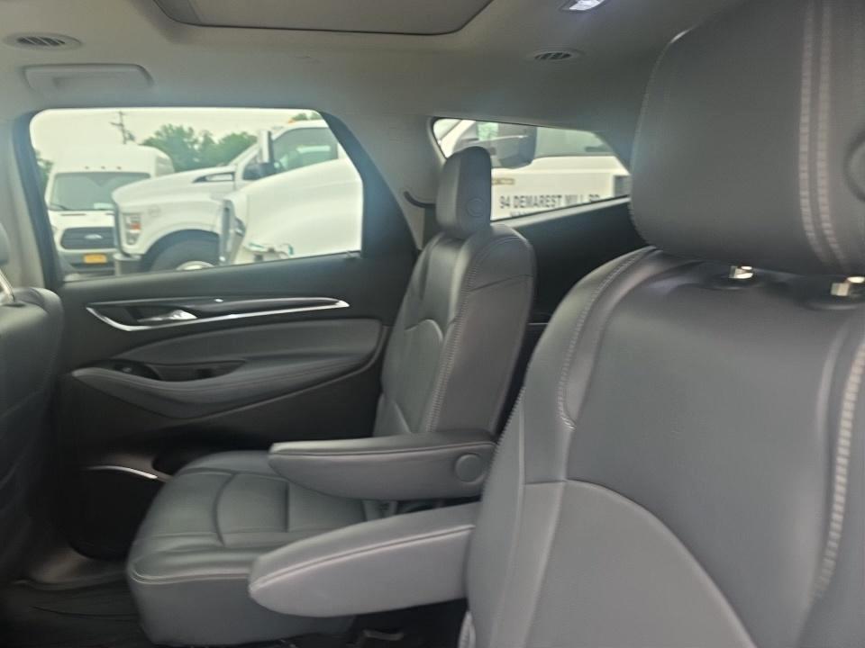Buick Enclave AWD 4dr Premium 2018