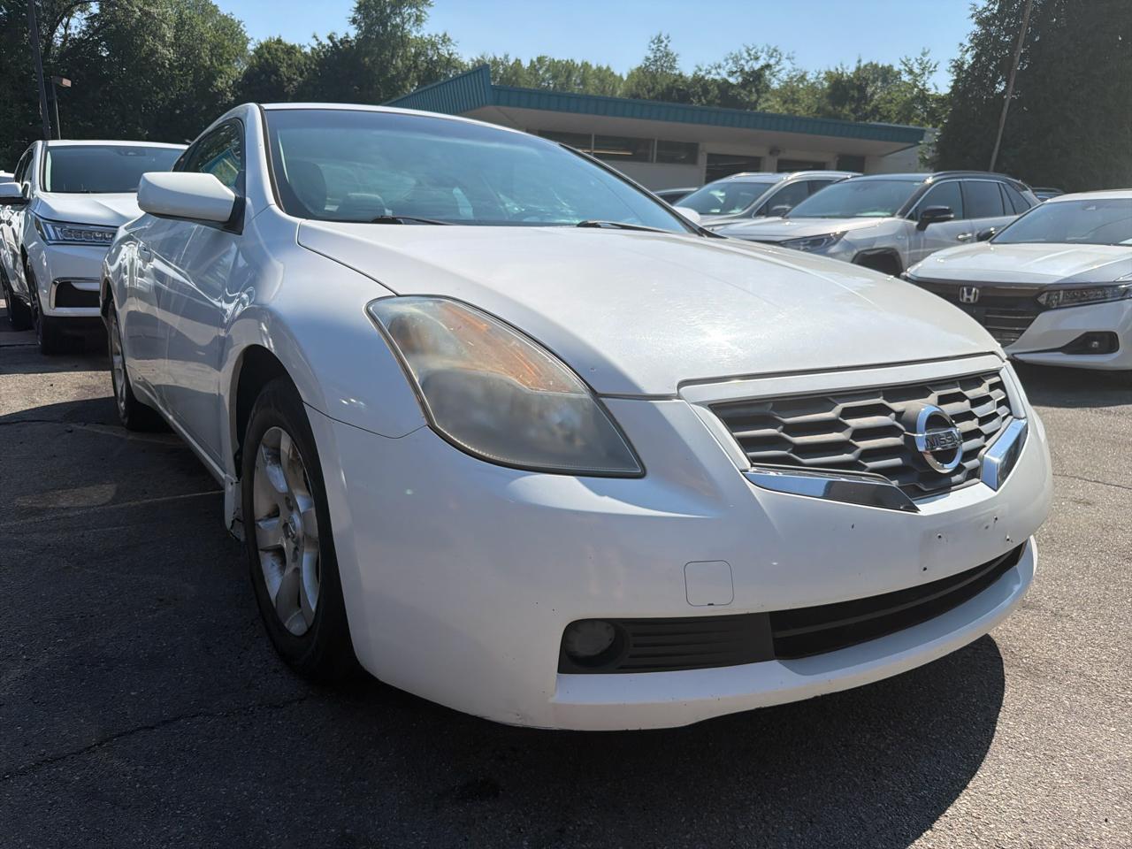 Nissan Altima 2dr Cpe I4 Man 2.5 S 2008