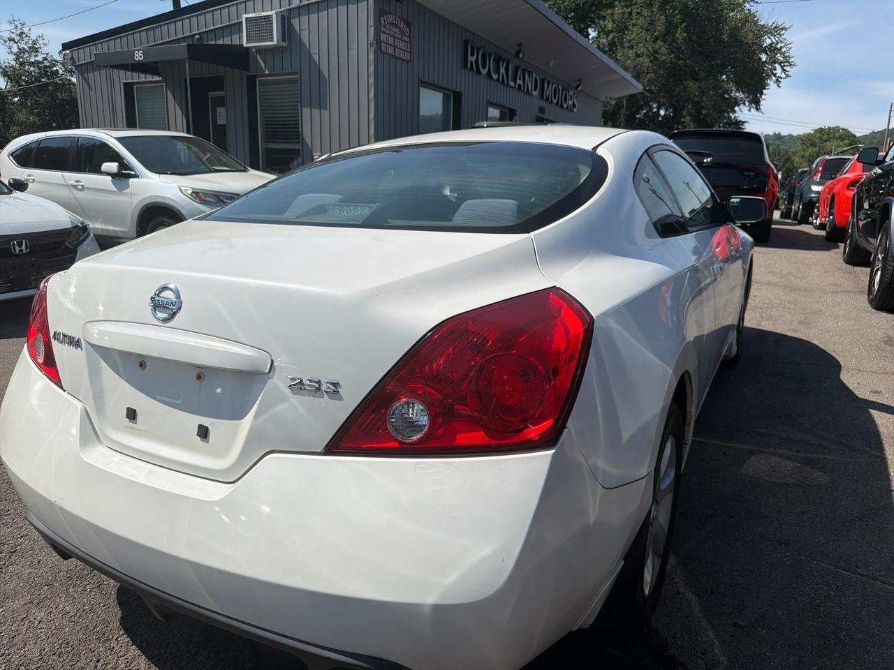 Nissan Altima 2dr Cpe I4 Man 2.5 S 2008