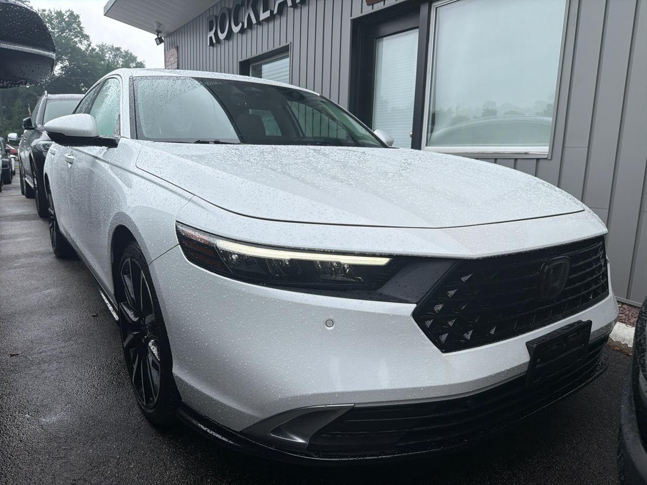 Honda Accord Hybrid Touring Sedan 2023