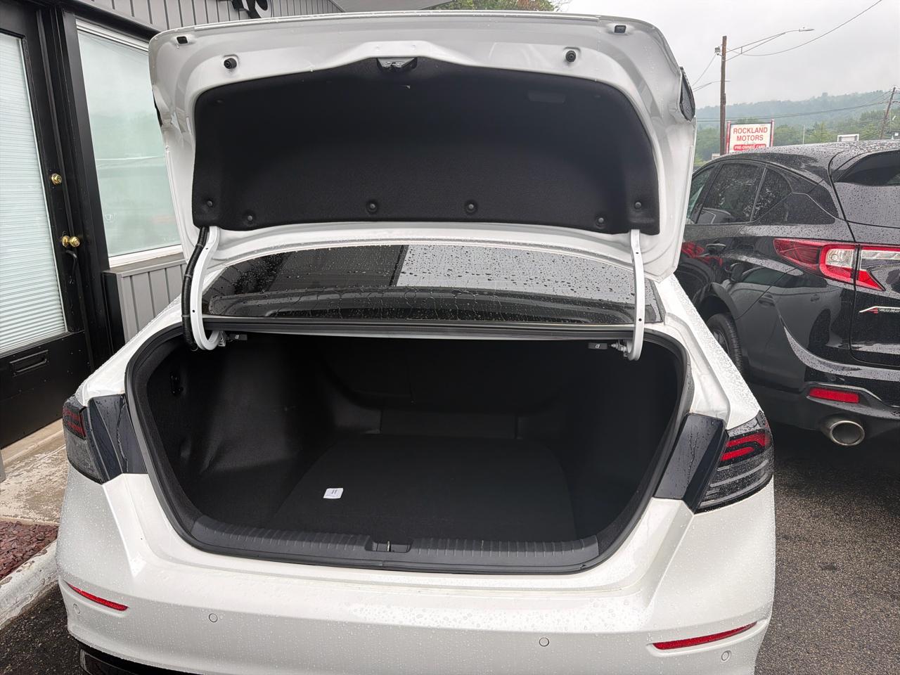 Honda Accord Hybrid Touring Sedan 2023