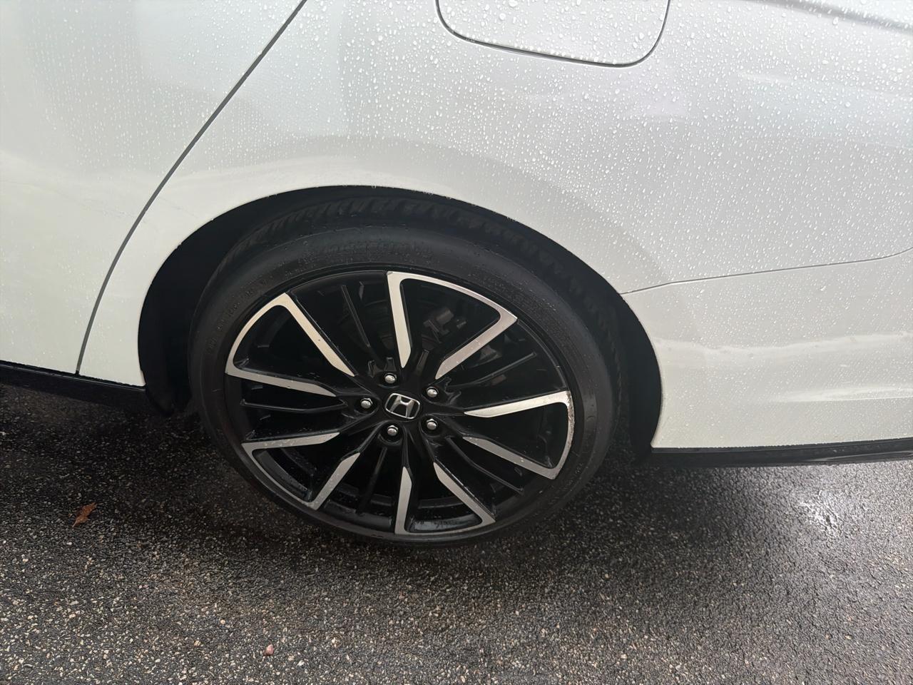 Honda Accord Hybrid Touring Sedan 2023