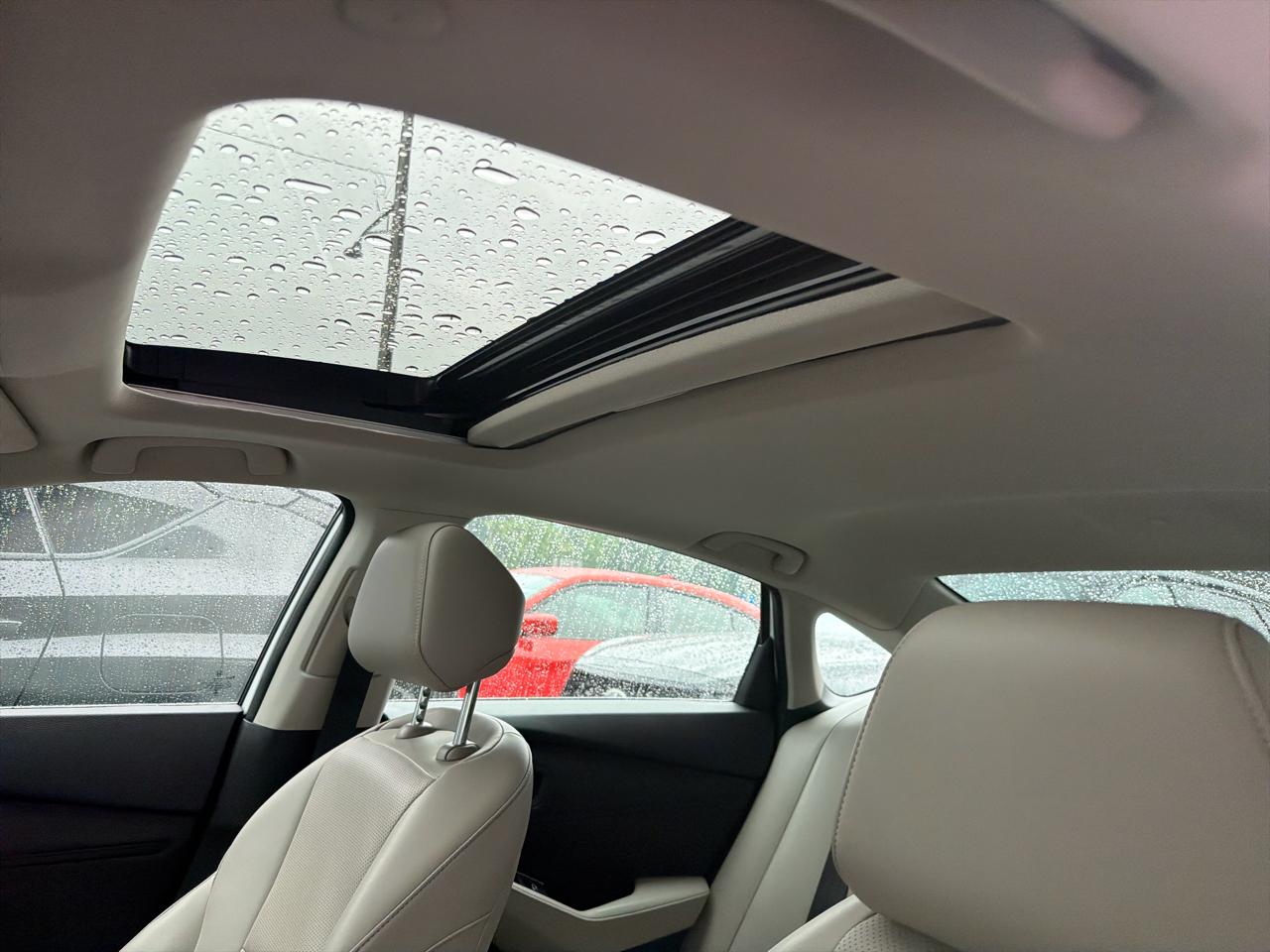 Honda Accord Hybrid Touring Sedan 2023