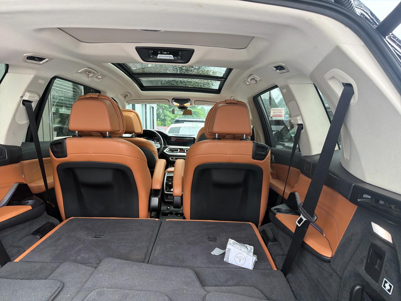 BMW X7 xDrive40i Sports Activity Vehicle 2021