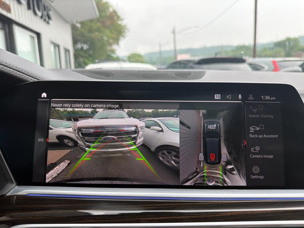 BMW X7 xDrive40i Sports Activity Vehicle 2021