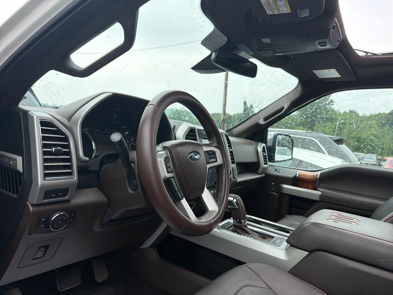 Ford F-150 King Ranch 4WD SuperCrew 5.5' Box 2017