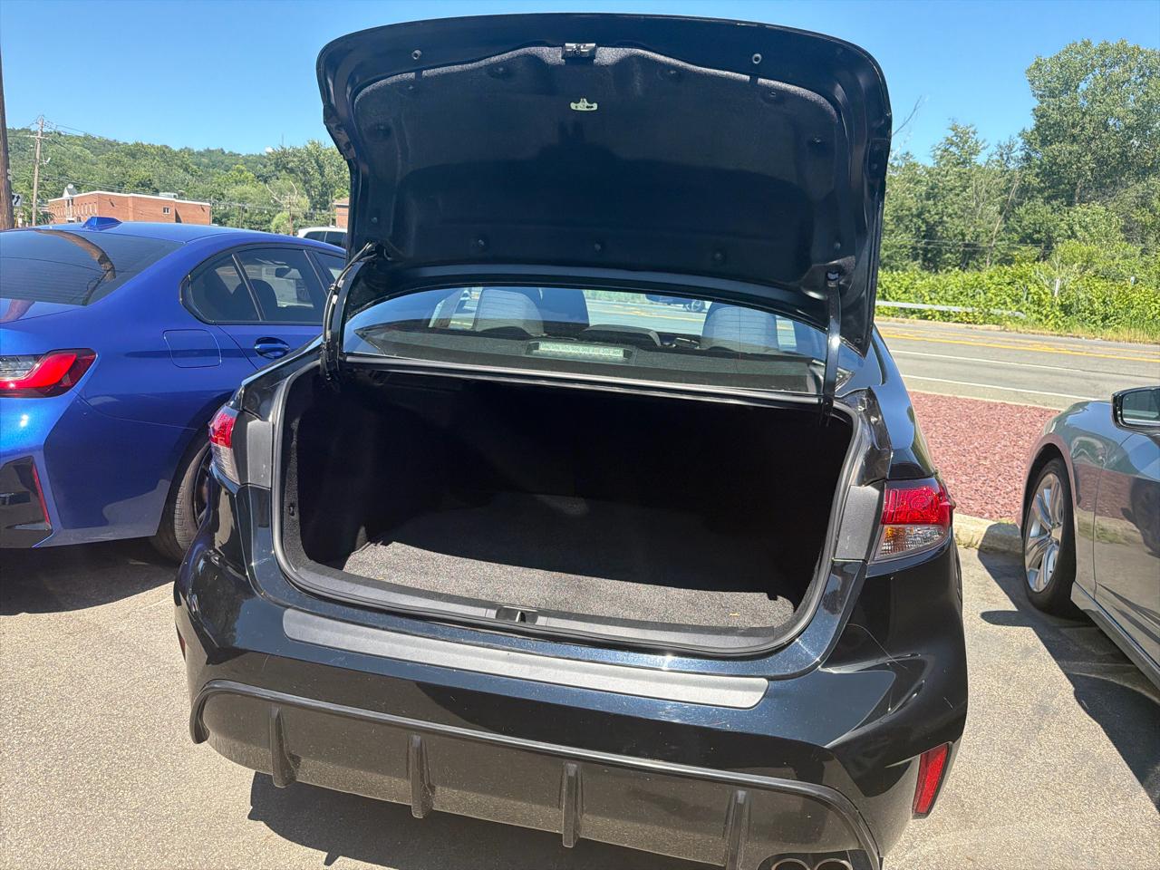 Toyota Corolla SE CVT (Natl) 2023