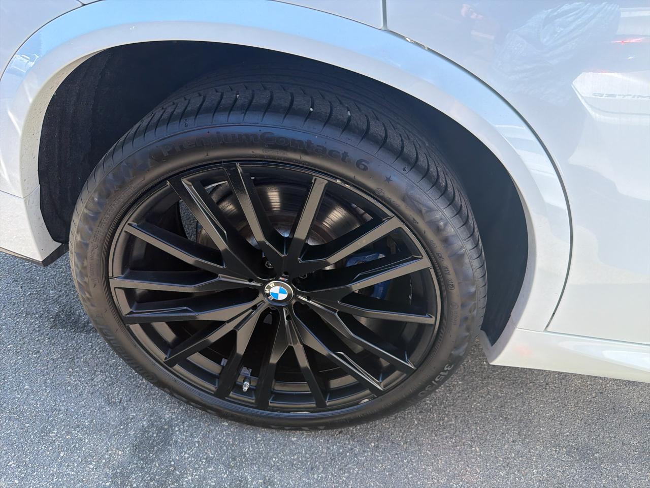 BMW X5 xDrive40i Sports Activity Vehicle 2020