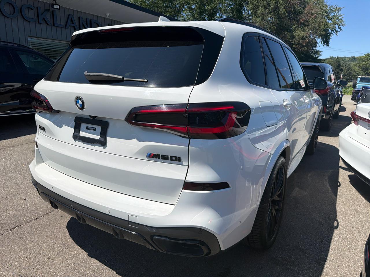 BMW X5 xDrive40i Sports Activity Vehicle 2020