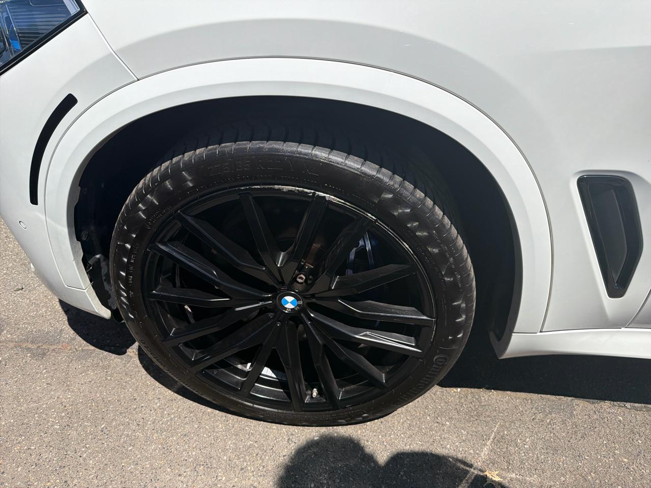 BMW X5 xDrive40i Sports Activity Vehicle 2020