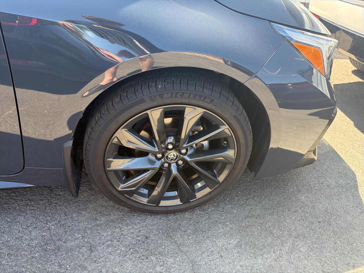 Toyota Corolla SE CVT (Natl) 2023