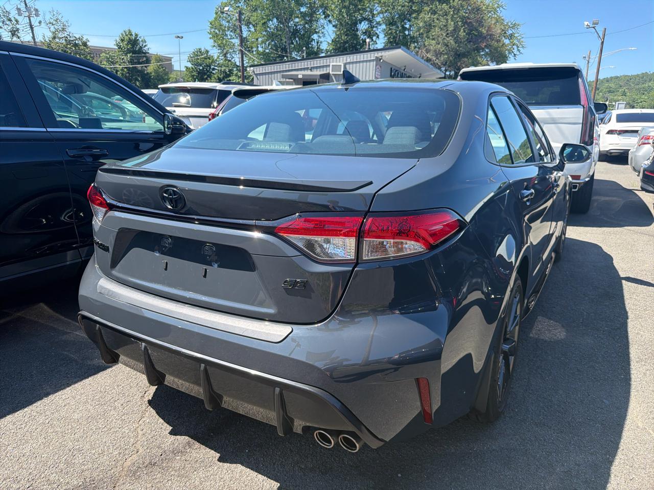 Toyota Corolla SE CVT (Natl) 2023