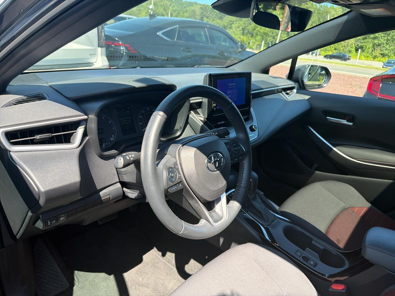 Toyota Corolla SE CVT (Natl) 2023