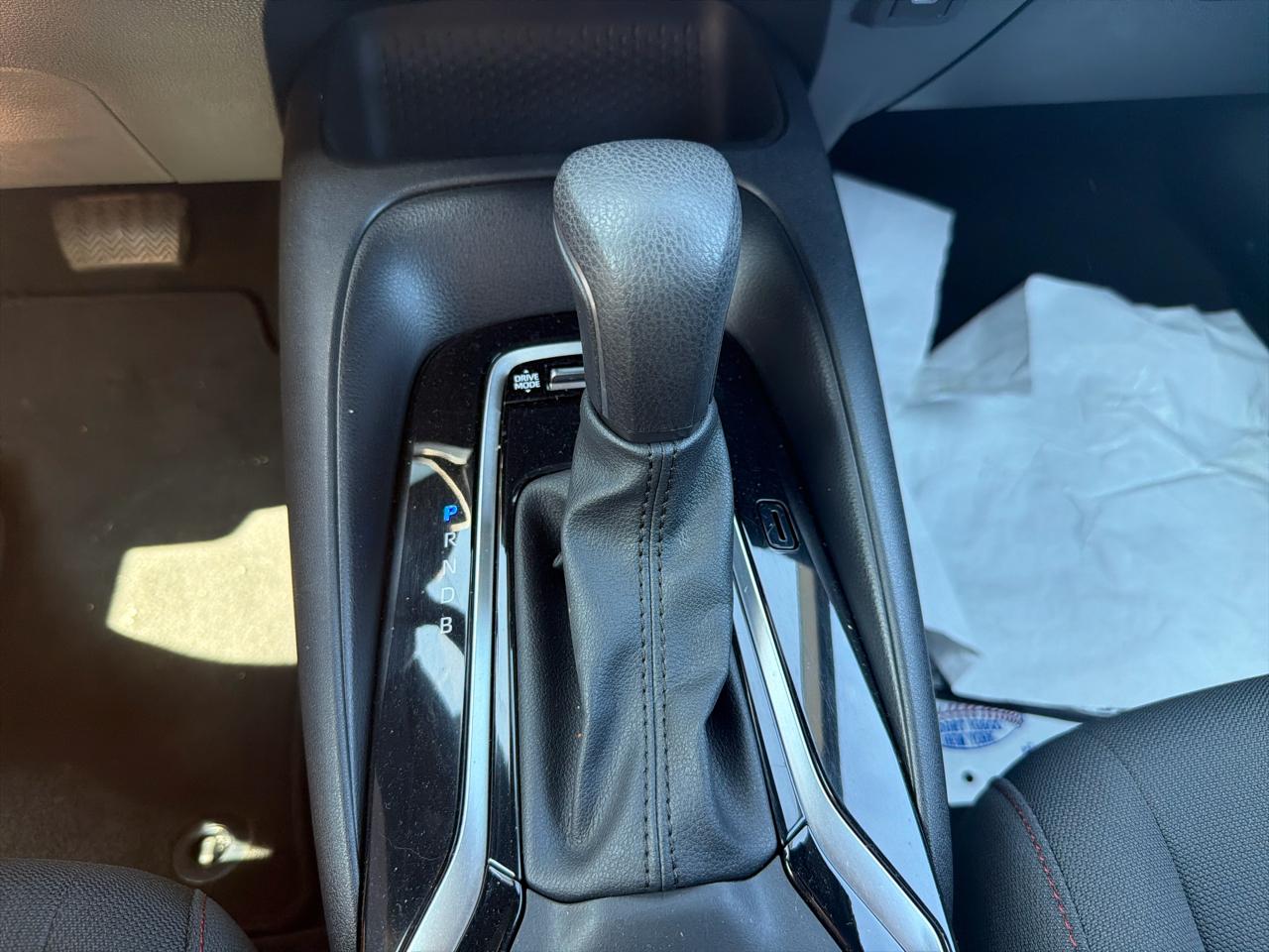Toyota Corolla SE CVT (Natl) 2023