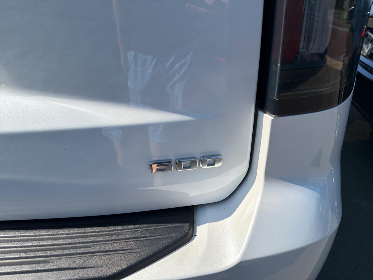 Cadillac Escalade 4WD 4dr Premium Luxury 2024