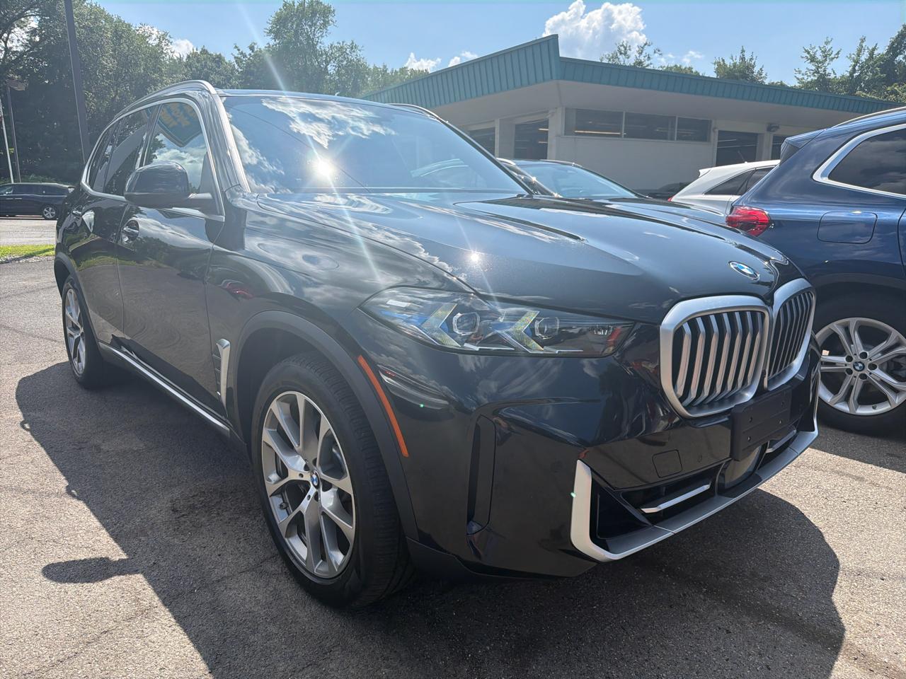 BMW X5 xDrive40i Sports Activity Vehicle 2024