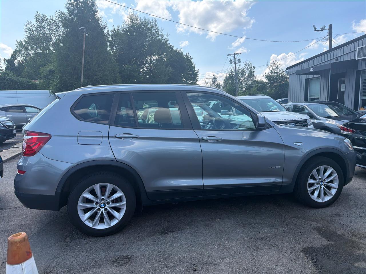 BMW X3 xDrive28i Sports Activity Vehicle 2017