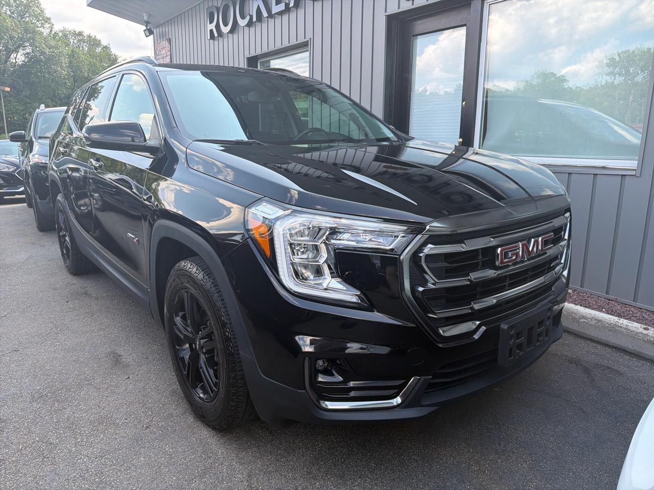 GMC Terrain AWD 4dr AT4 2023