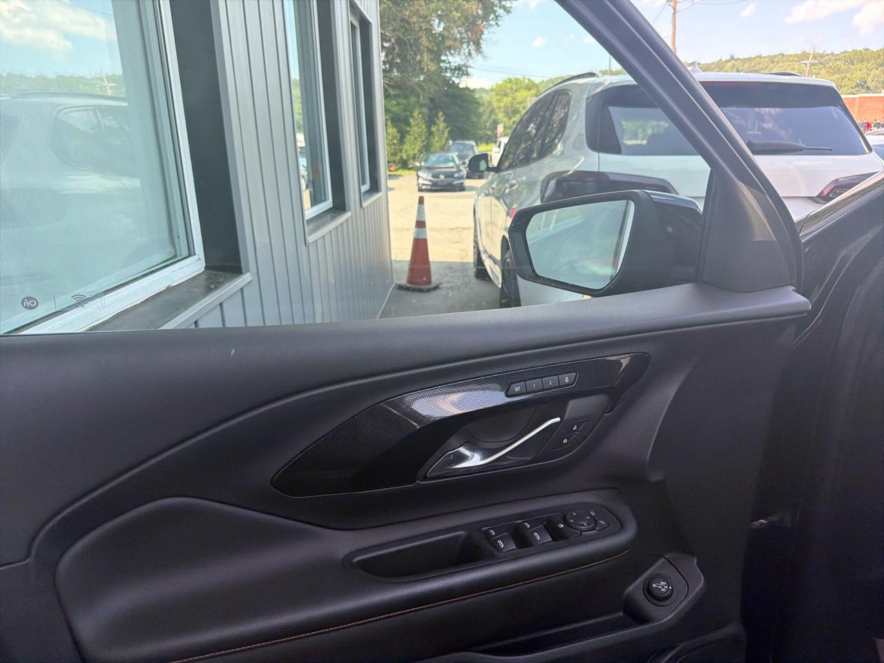 GMC Terrain AWD 4dr AT4 2023