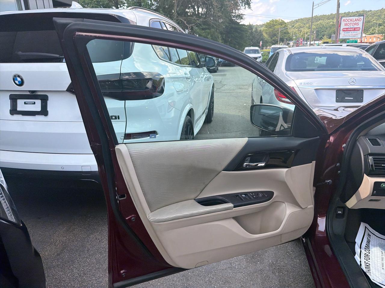 Honda Accord Sedan LX CVT 2017