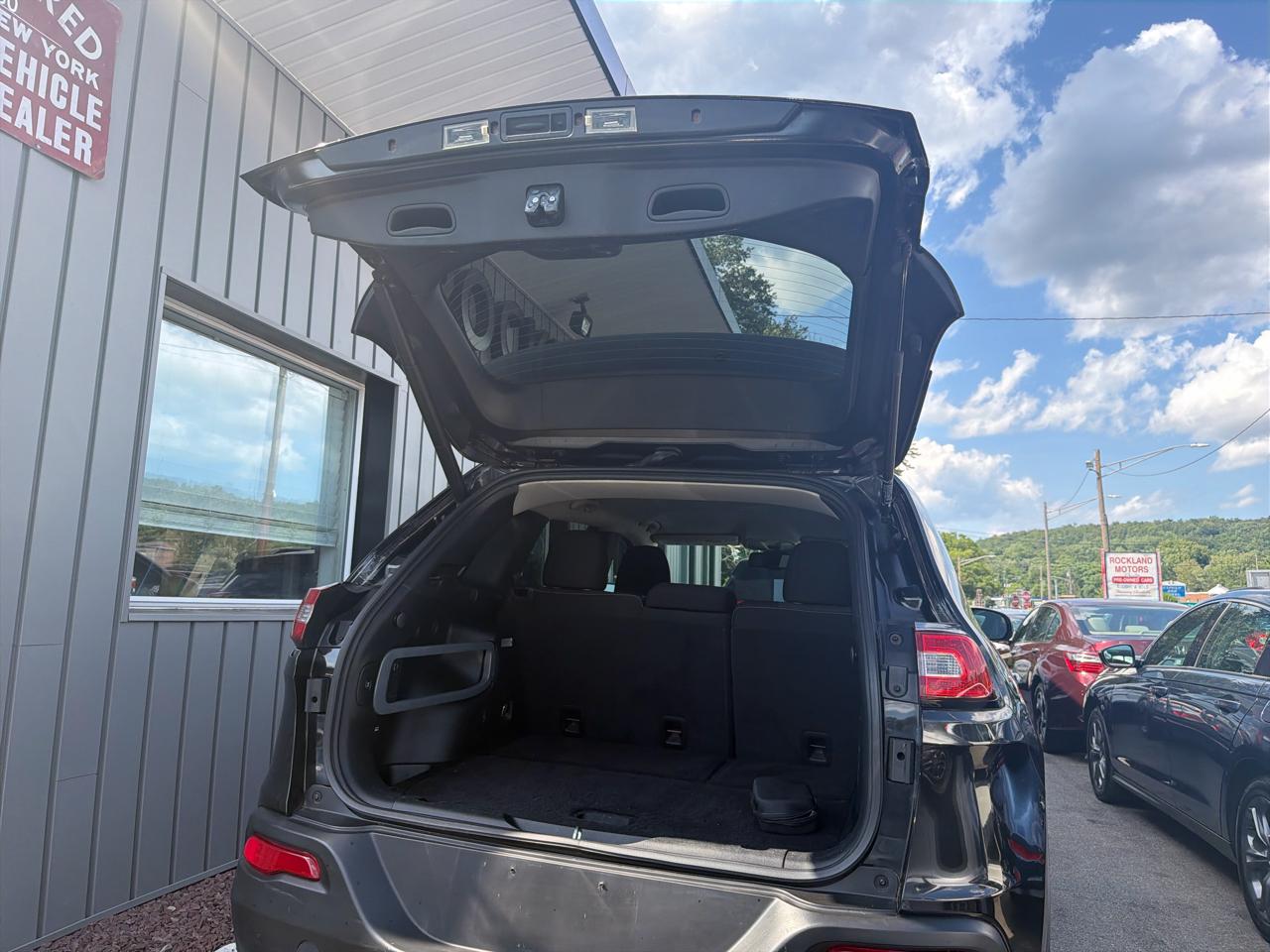 Jeep Cherokee 4WD 4dr Latitude 2015