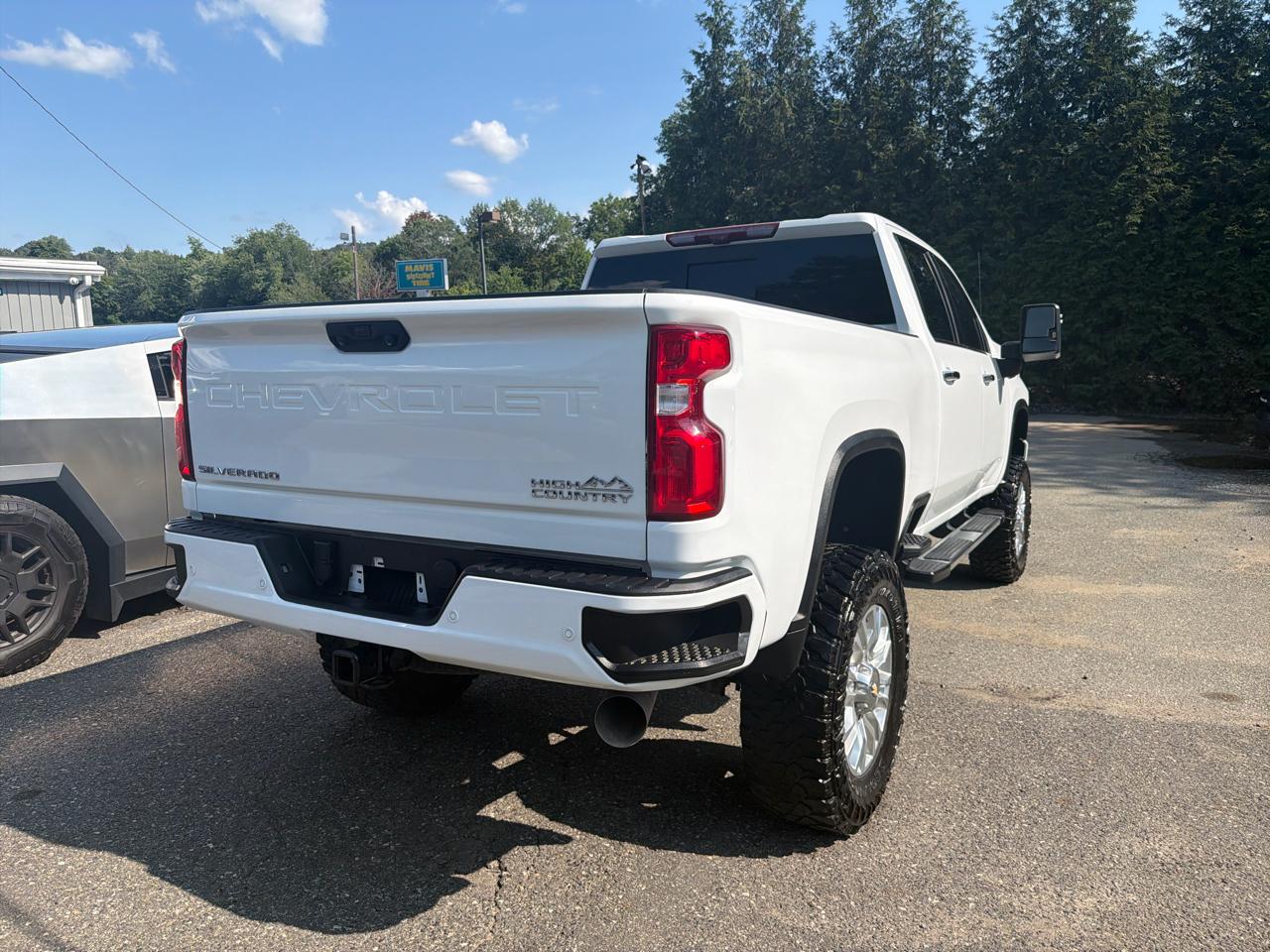 Chevrolet Silverado 2500HD 4WD Crew Cab 159" High Country 2021