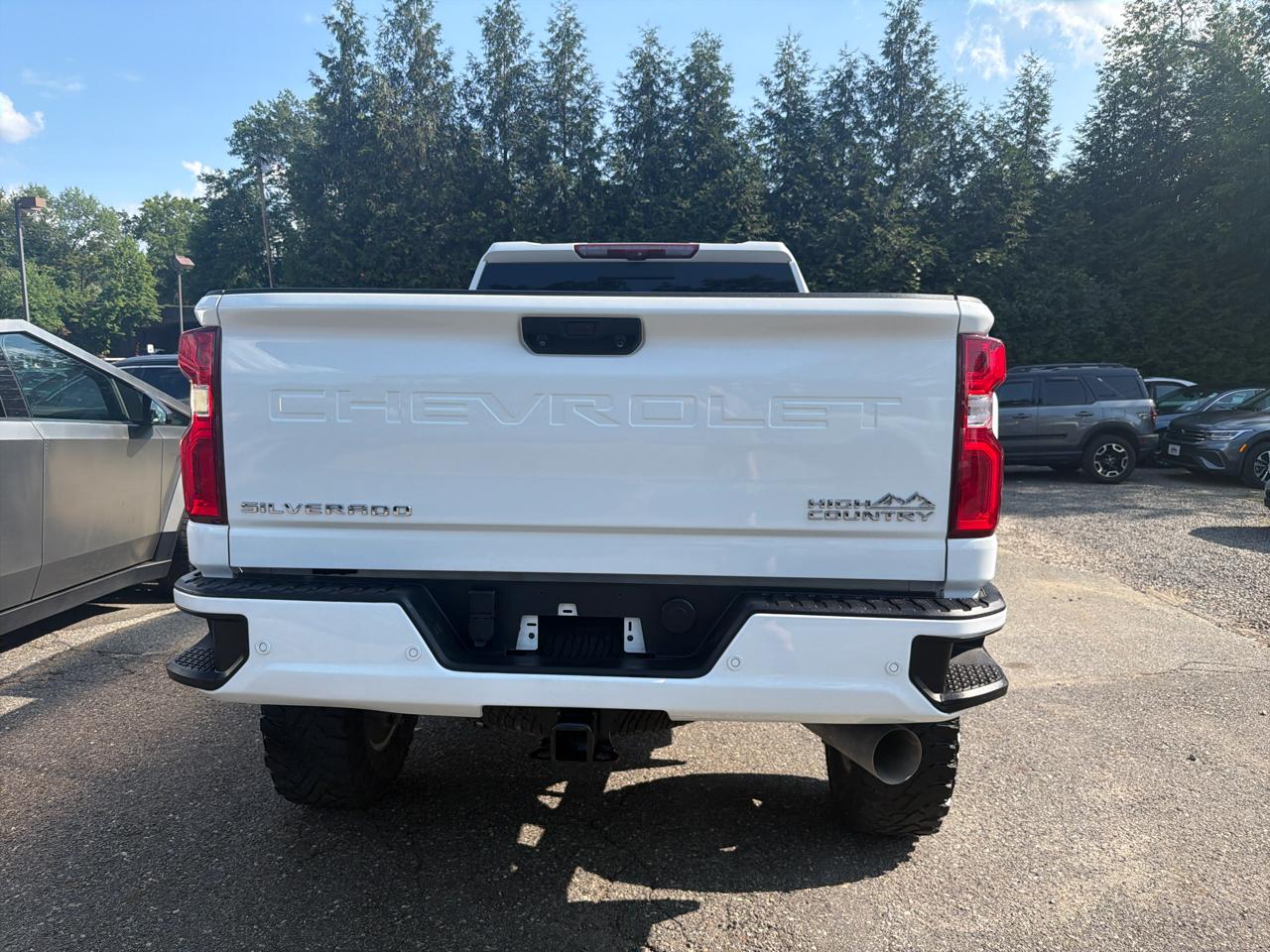 Chevrolet Silverado 2500HD 4WD Crew Cab 159" High Country 2021