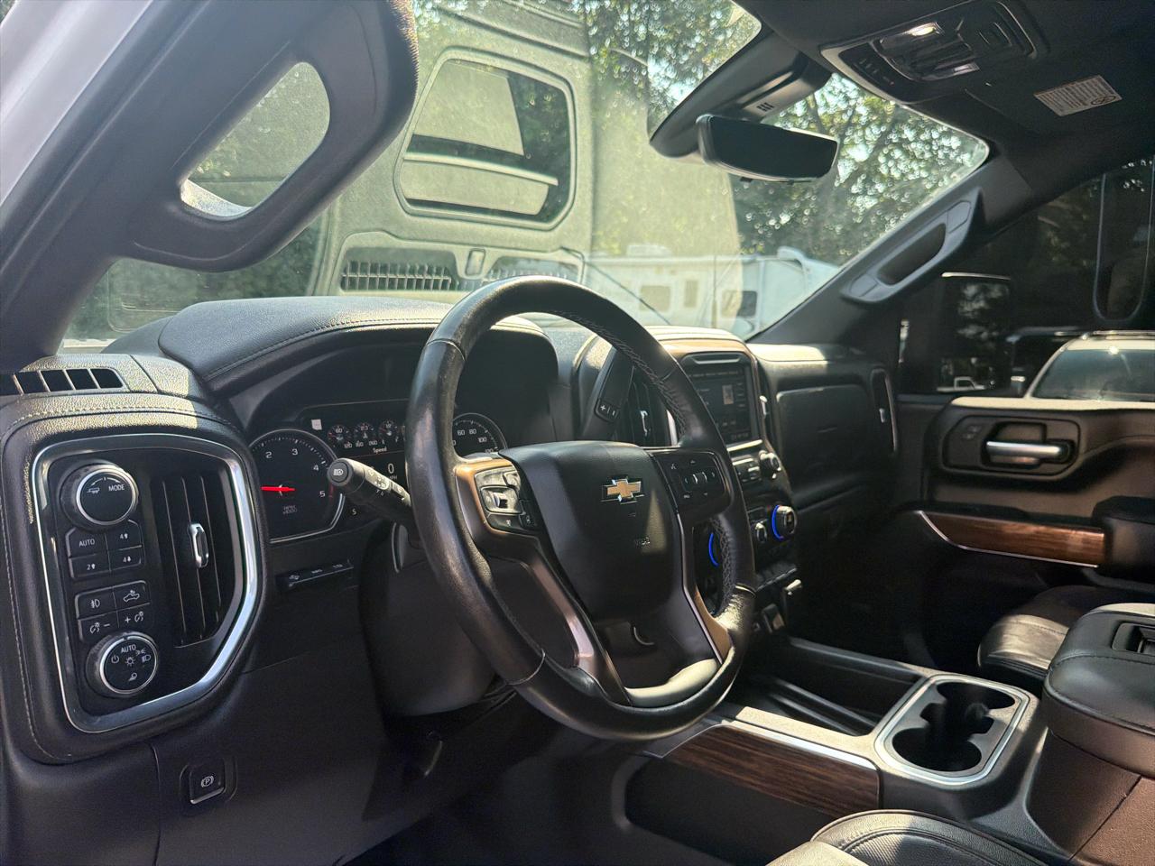 Chevrolet Silverado 2500HD 4WD Crew Cab 159" High Country 2021