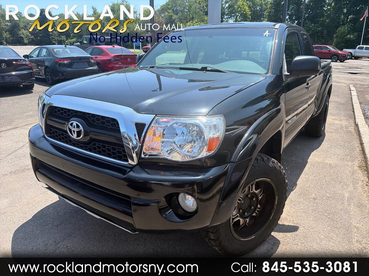 Toyota Tacoma 4WD Access V6 MT (Natl) 2011
