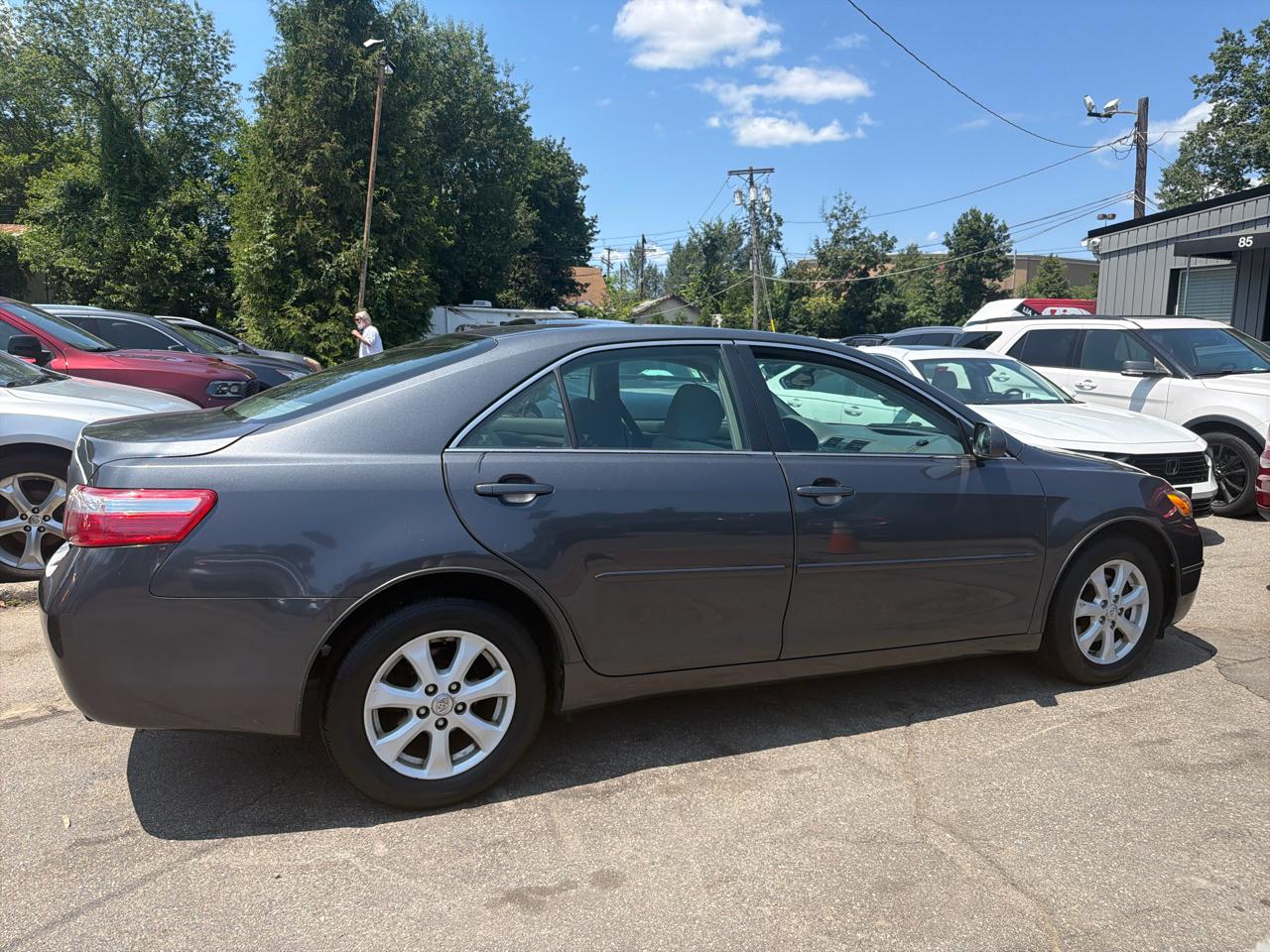 Toyota Camry 4dr Sdn I4 Man (Natl) 2009