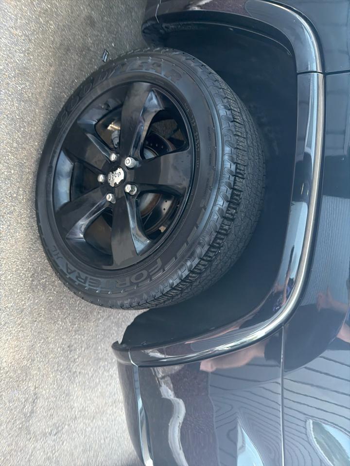 Jeep Grand Cherokee 4WD 4dr Overland 2015