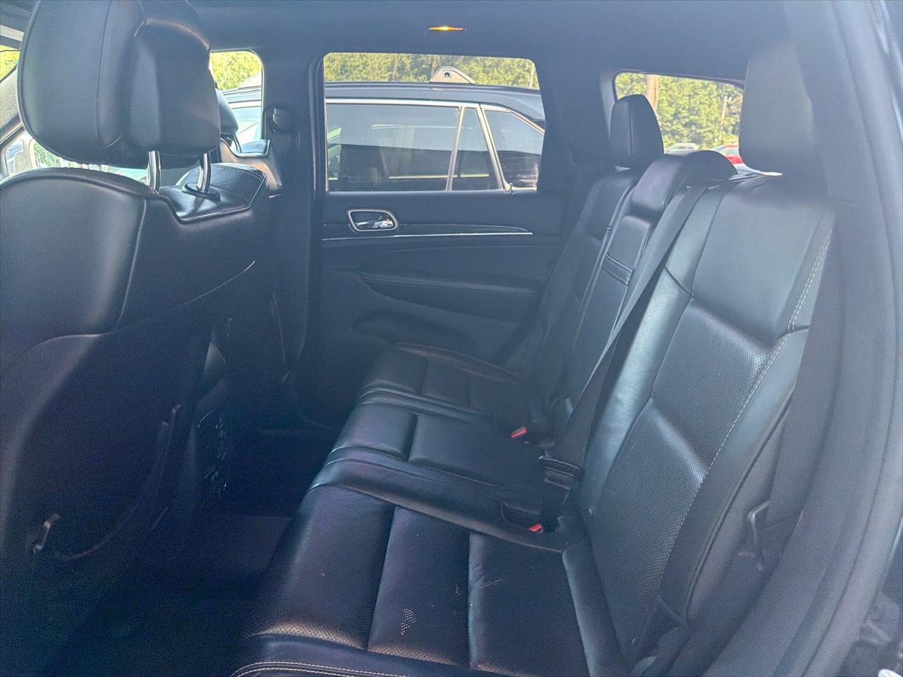Jeep Grand Cherokee 4WD 4dr Overland 2015