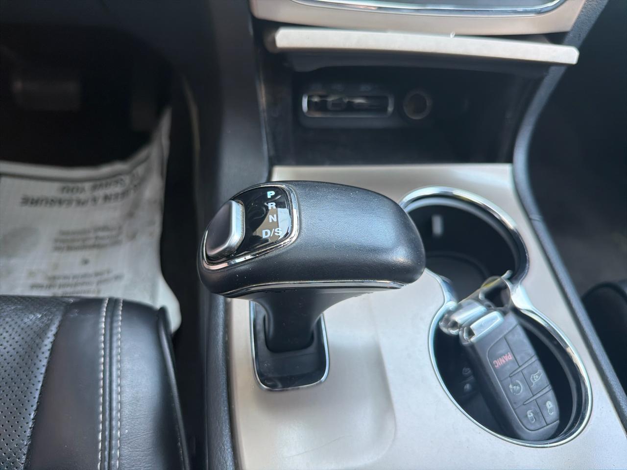 Jeep Grand Cherokee 4WD 4dr Overland 2015