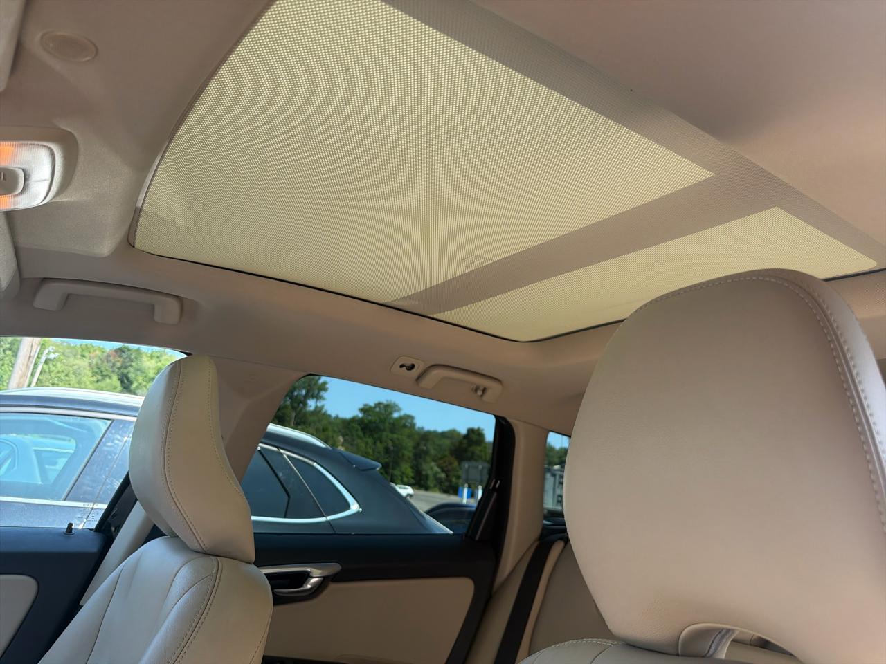 Volvo XC60 AWD 4dr T5 Premier 2016