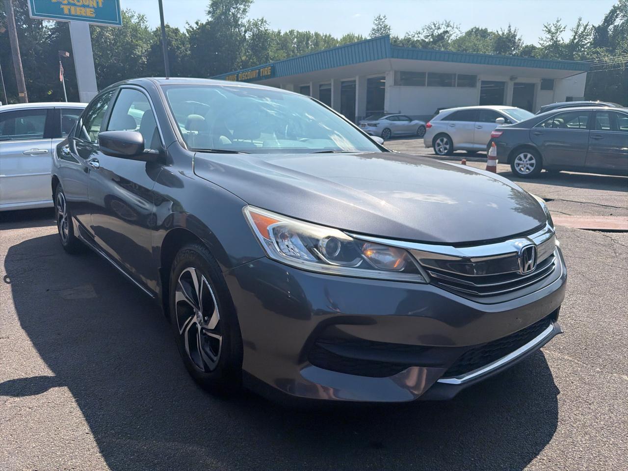 Honda Accord Sedan LX CVT 2017