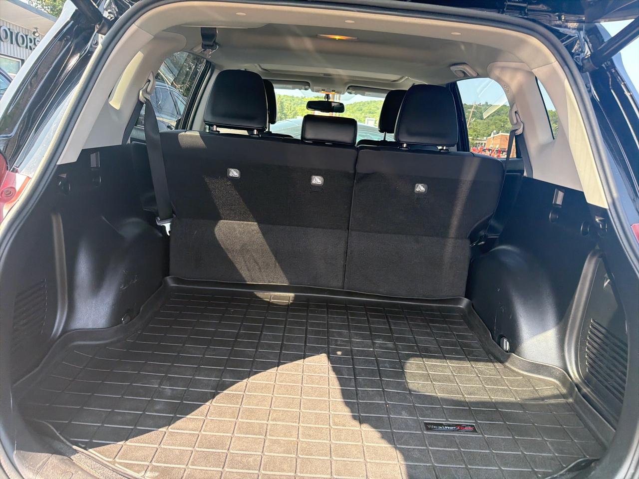 Toyota RAV4 AWD 4dr Limited (Natl) 2015